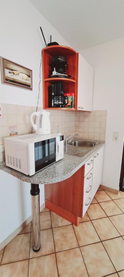 Apartments Darija & Pero Пучишча Екстериор снимка