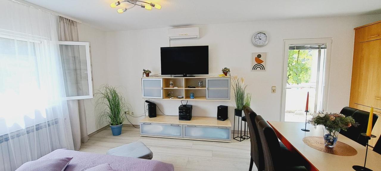 Apartments Darija & Pero Пучишча Екстериор снимка