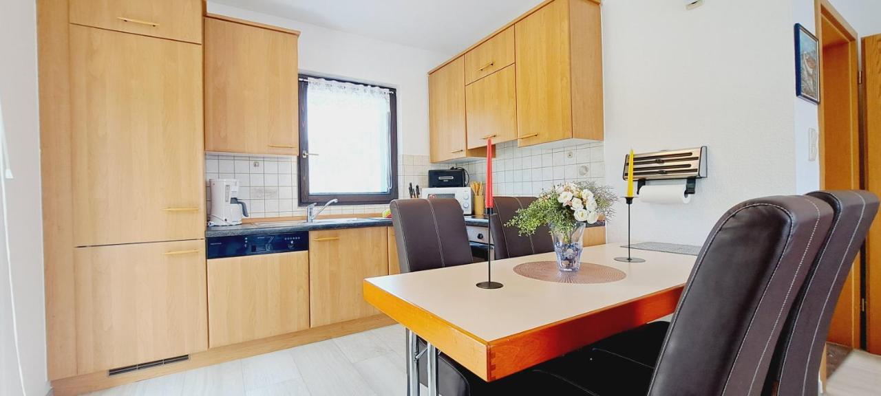 Apartments Darija & Pero Пучишча Екстериор снимка
