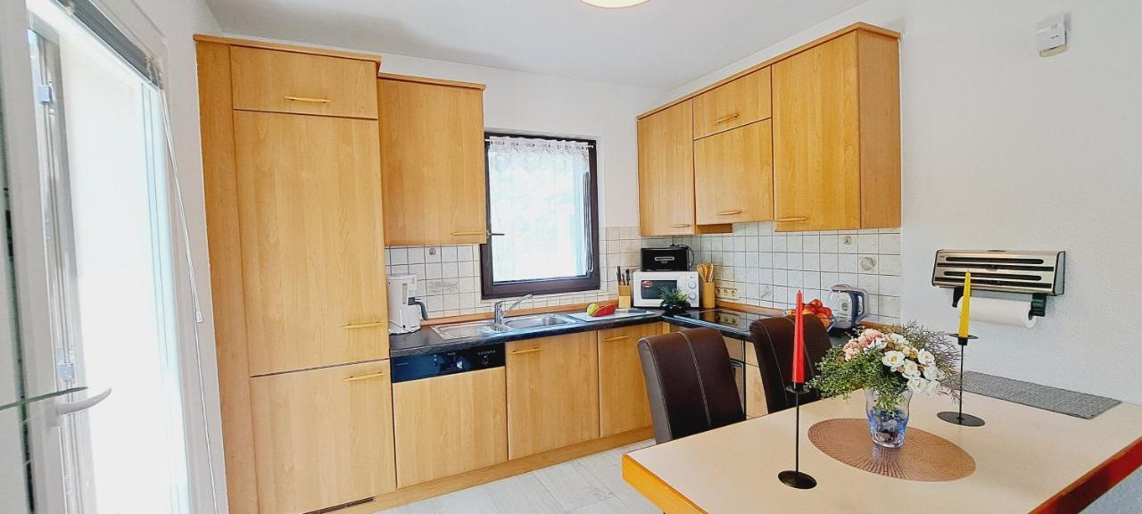 Apartments Darija & Pero Пучишча Екстериор снимка
